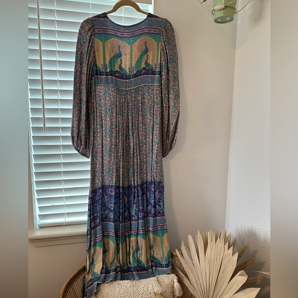 Spell Xanadu Gown UT - Picture 7 of 8